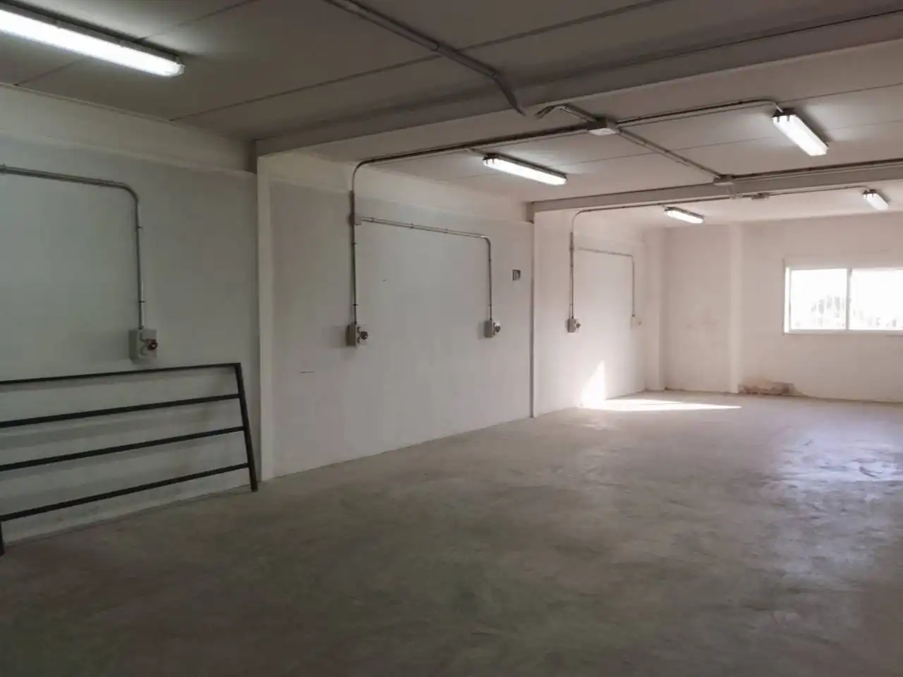 Nave industrial en venta en Alaquàs con Calefacción