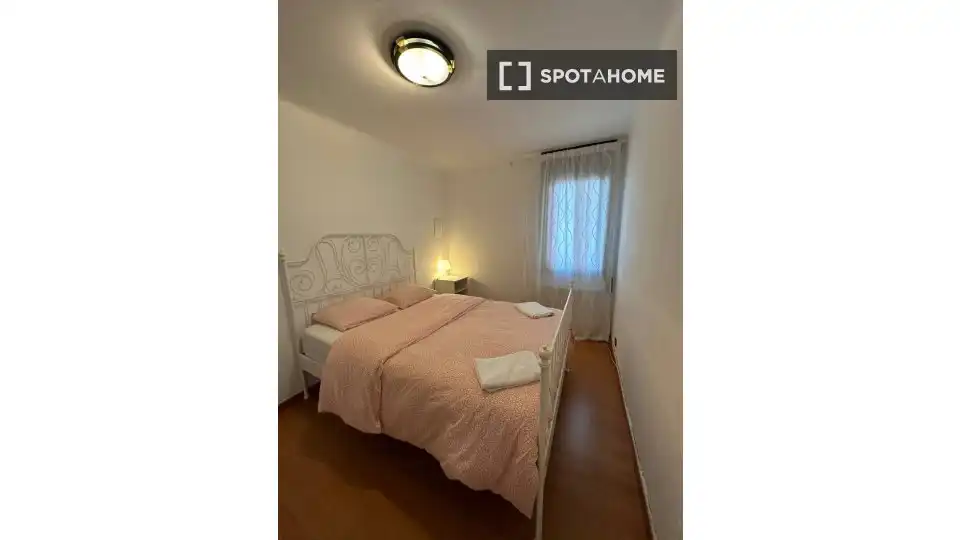 Habitación en Montigalà