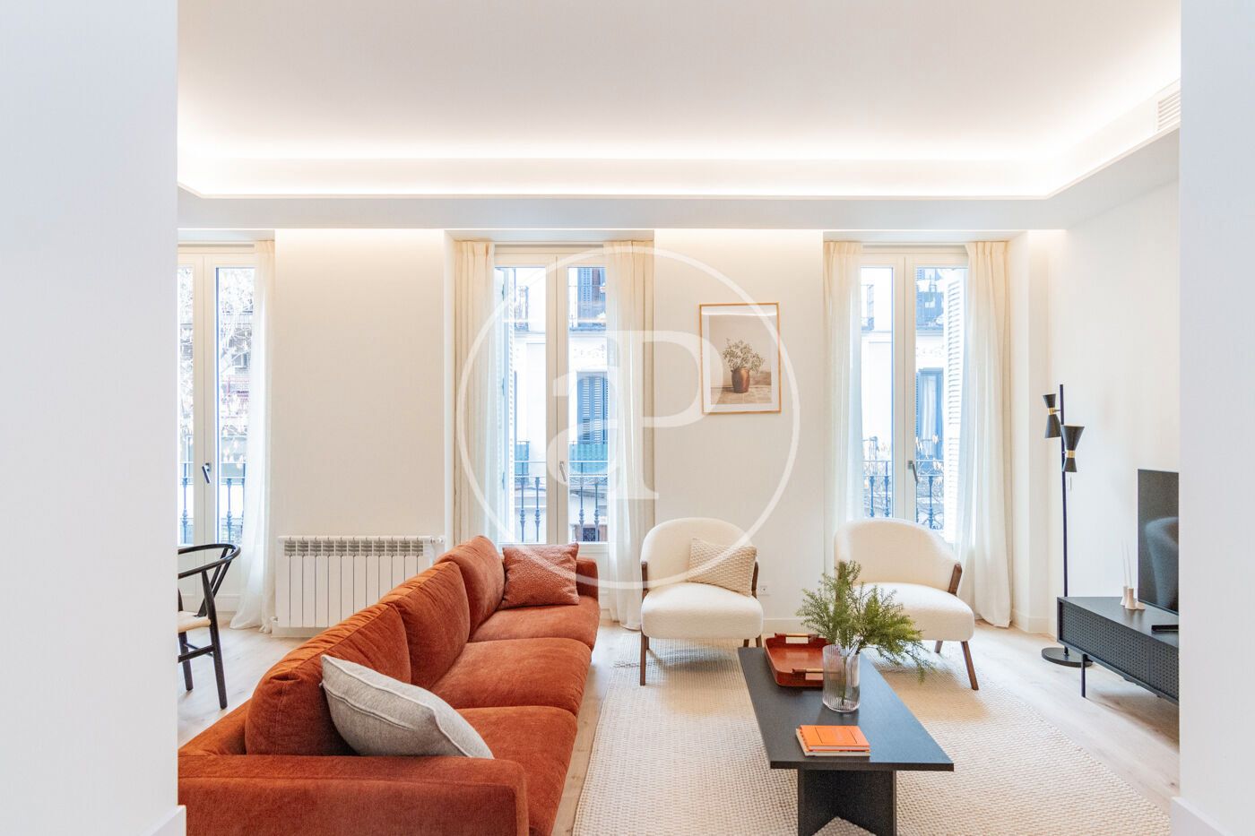 Living room of Flat to rent in  Madrid Capital  with Air Conditioner, Heating and Storage room