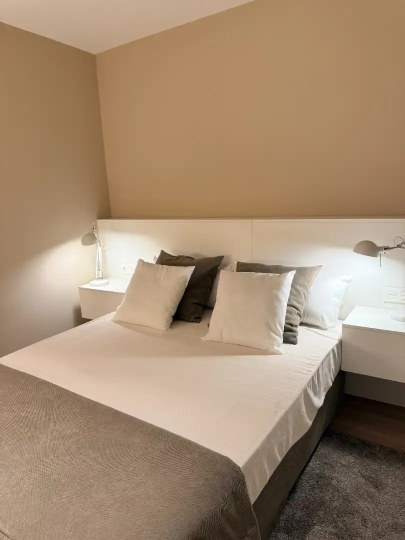 Piso con terraza en venta en Avinguda Prat de la Riba 3, imagen 12
