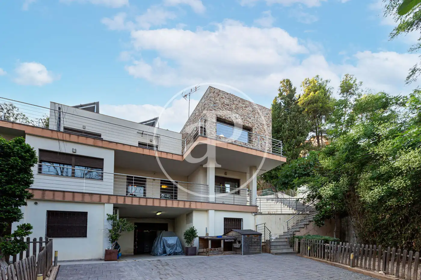 Exterior view of Houses for sale in Chiva  with Air Conditioner, Heating and Private garden