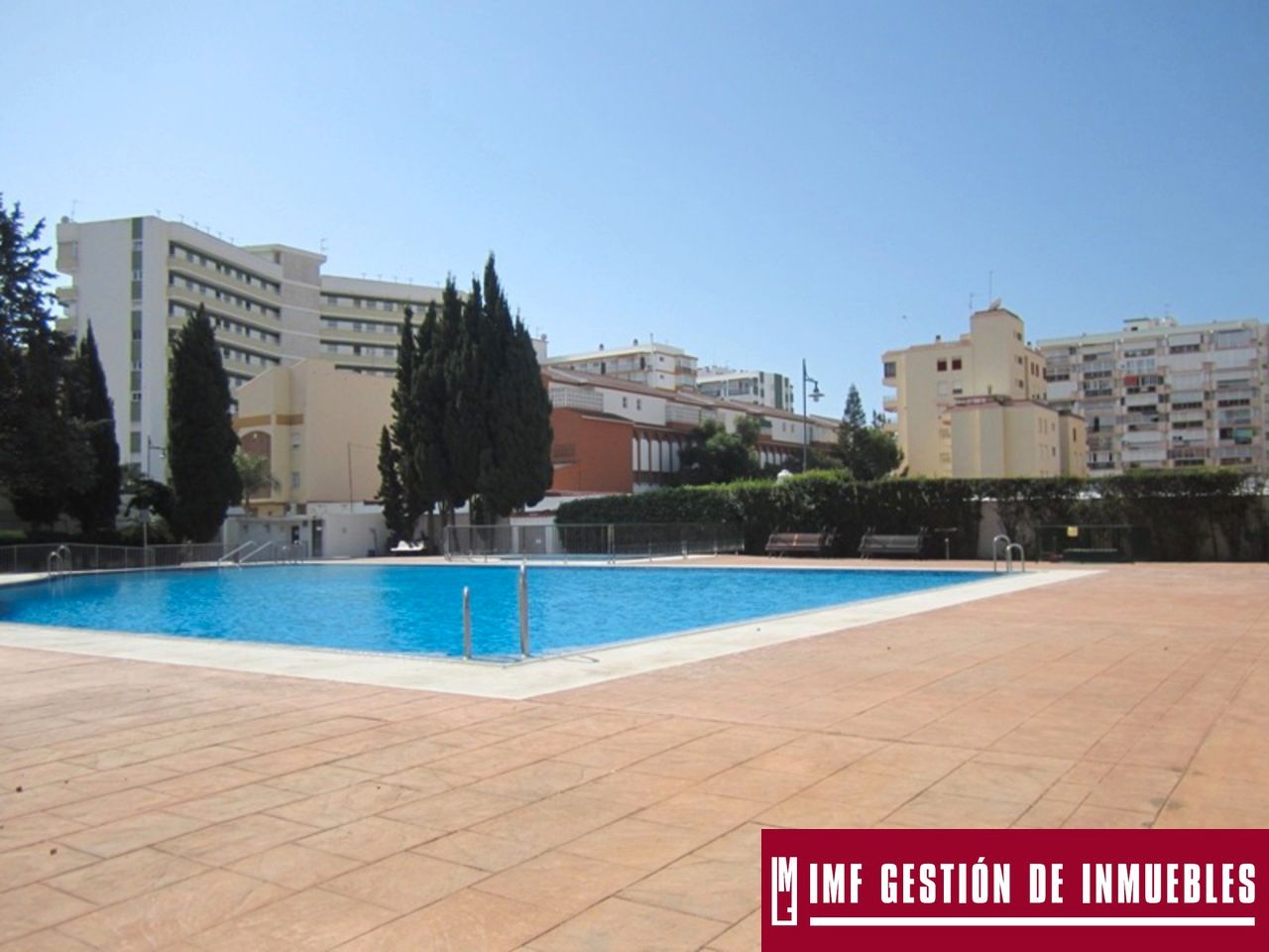Swimming pool of Flat for sale in Vélez-Málaga  with Terrace and Community pool
