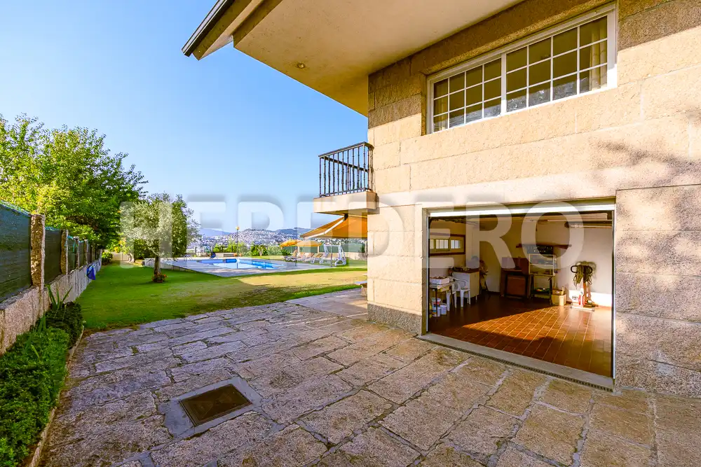 Jardín de Casa o chalet en venta en Vigo  con Calefacción, Jardín privado y Terraza