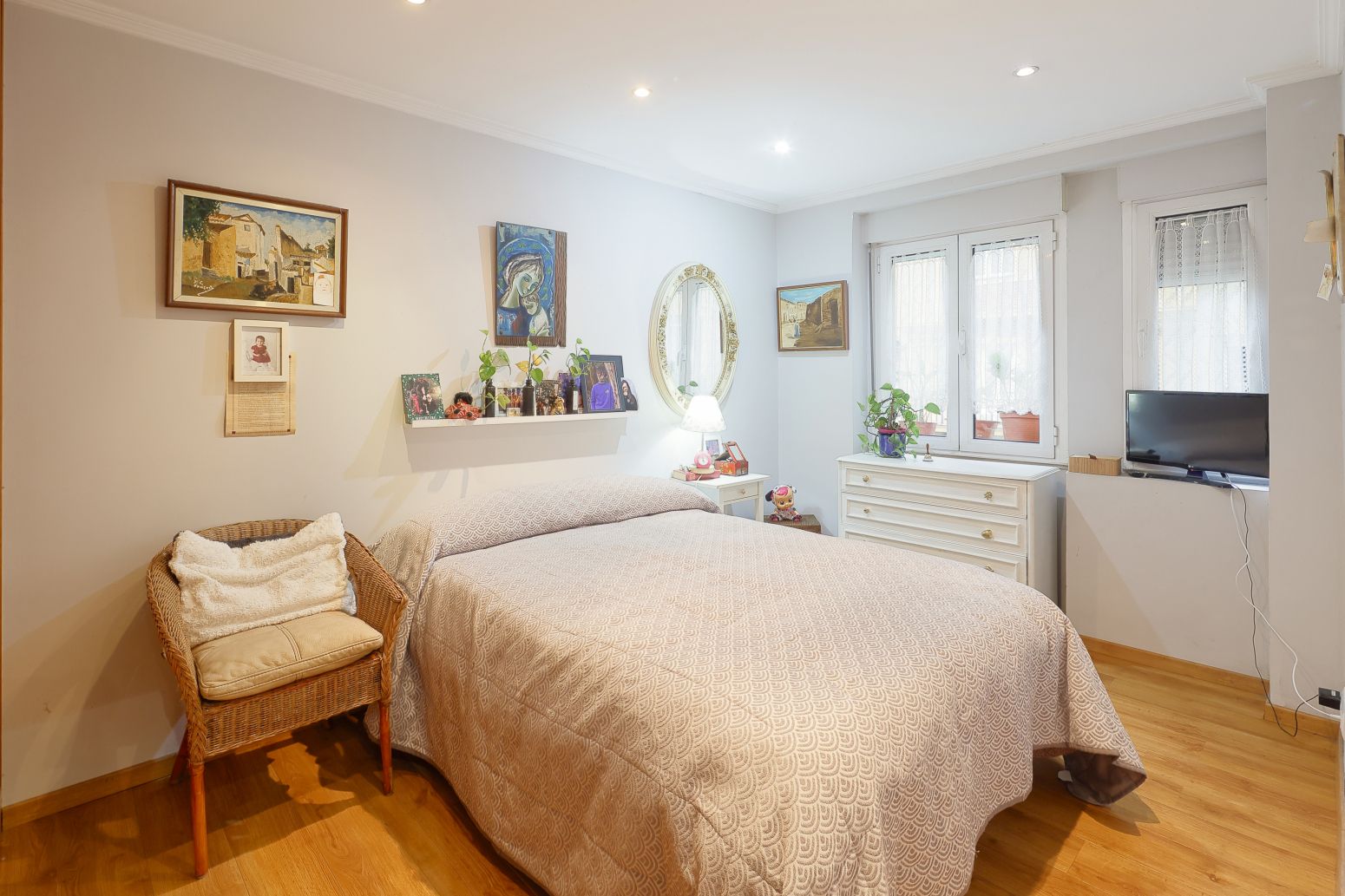 Bedroom of Flat for sale in Oviedo   with Heating and Terrace
