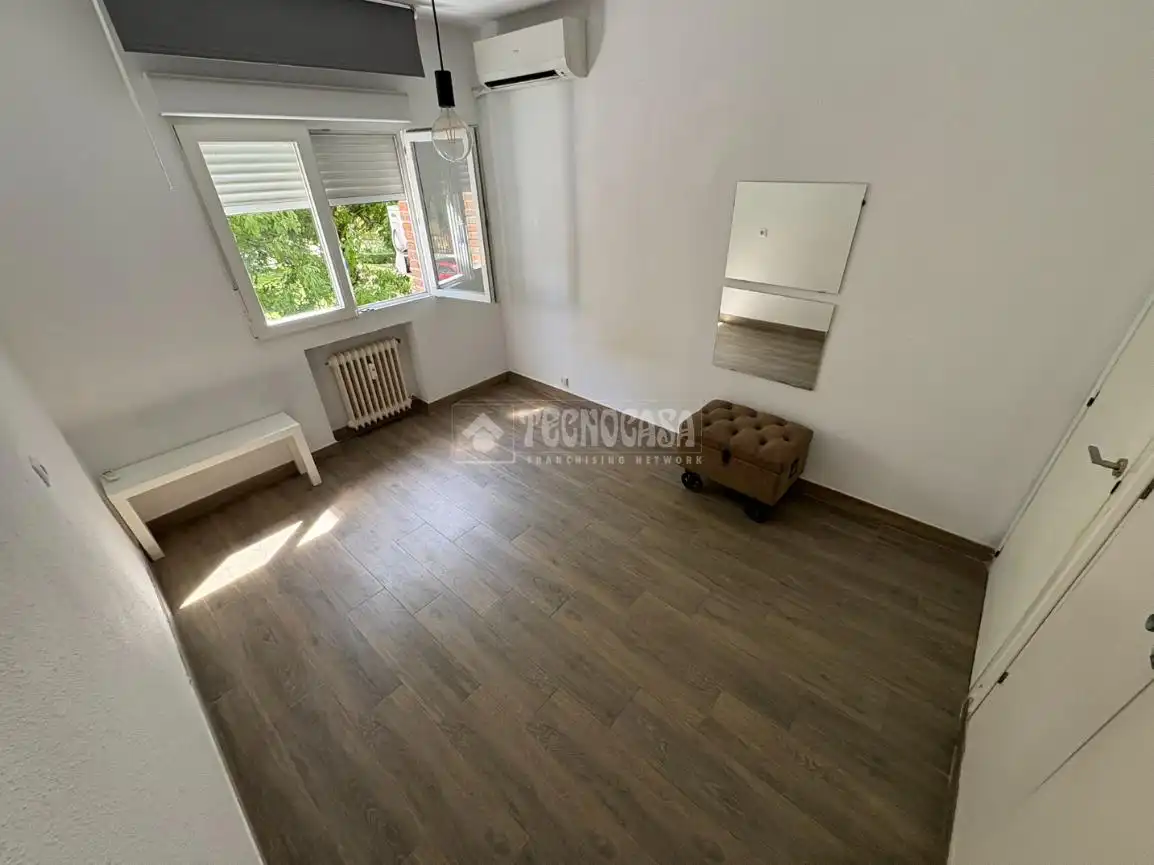 Bedroom of Flat for sale in Móstoles  with Air Conditioner, Heating and Terrace