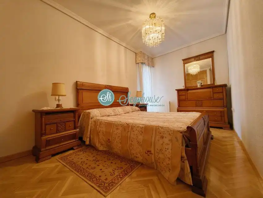 Habitación de Piso de alquiler en Segovia con Calefacción, Parquet y Terraza