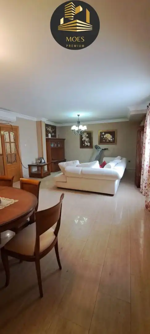 Sala d'estar de Casa o xalet en venda en Cárcheles amb Aire condicionat, Calefacció i Terrassa
