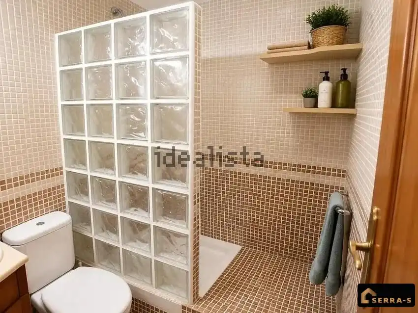 Baño de Piso en venta en Malgrat de Mar con Aire acondicionado, Calefacción y Terraza