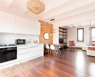 Kitchen of Flat to rent in  Barcelona Capital  with Air Conditioner, Heating and Terrace