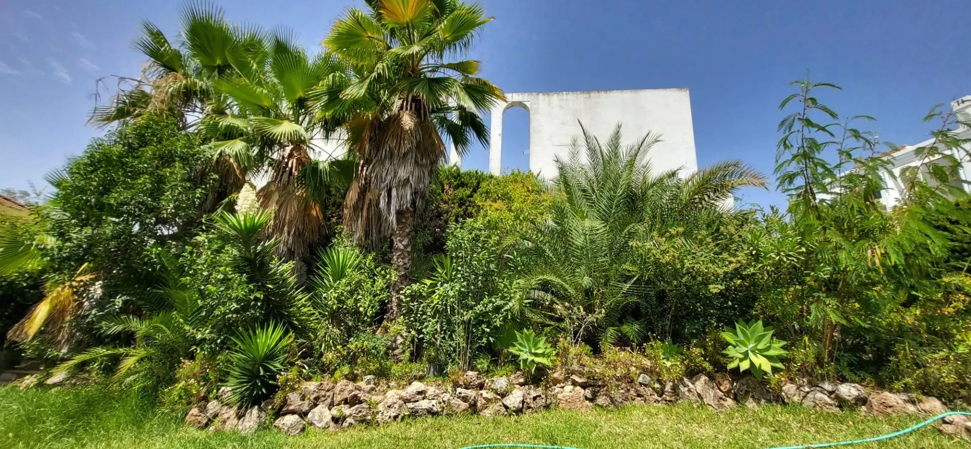 Detached house with terrace for sale in Nueva Andalucía, imagen 2