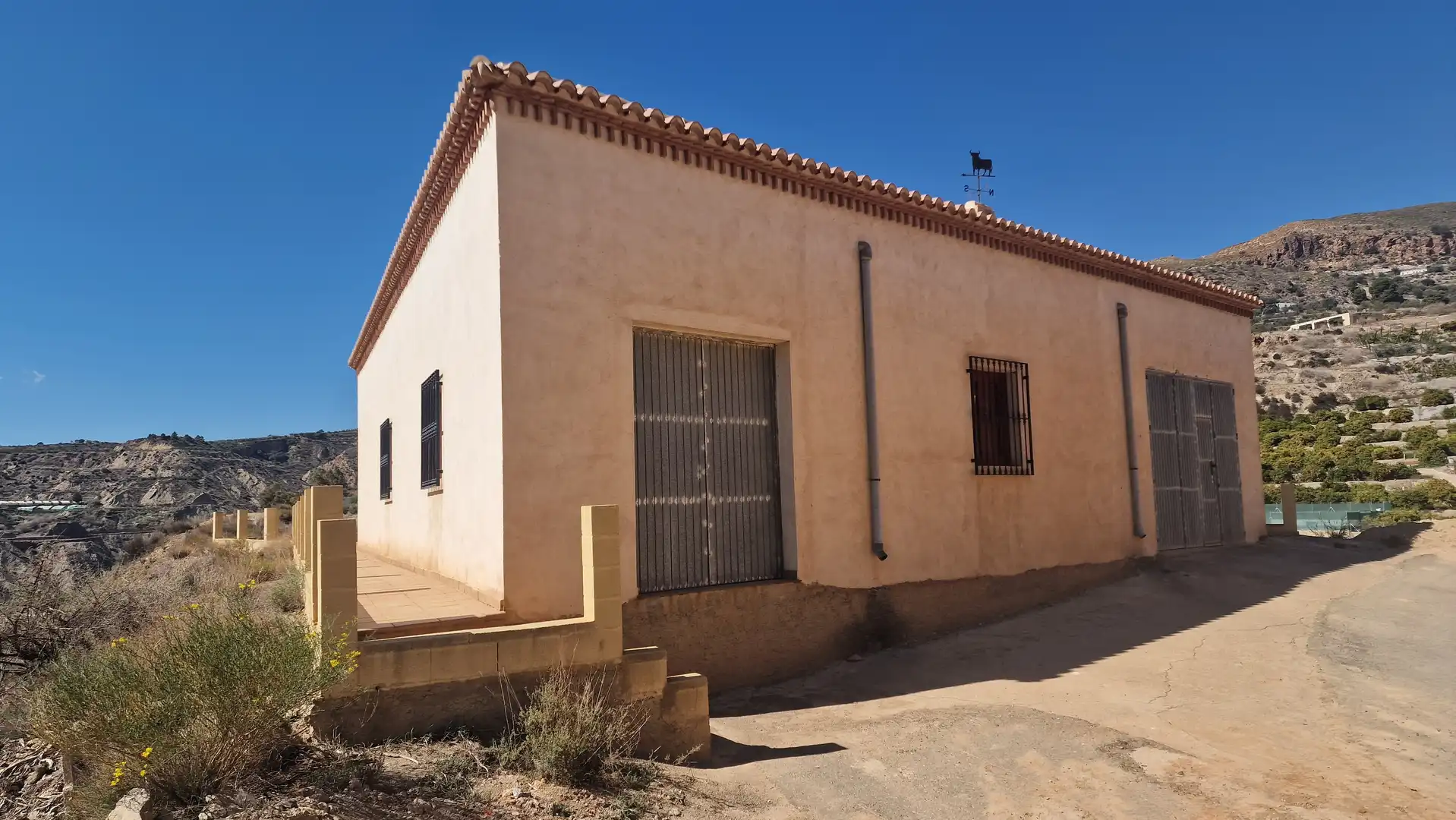 Vista exterior de Finca rústica en venda en Canjáyar amb Jardí privat, Terrassa i Traster