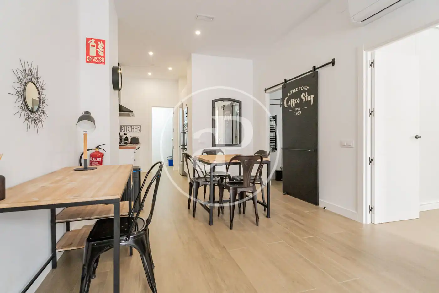 Dining room of Flat for rent in Madrid  with Air Conditioner, Heating and Furnished