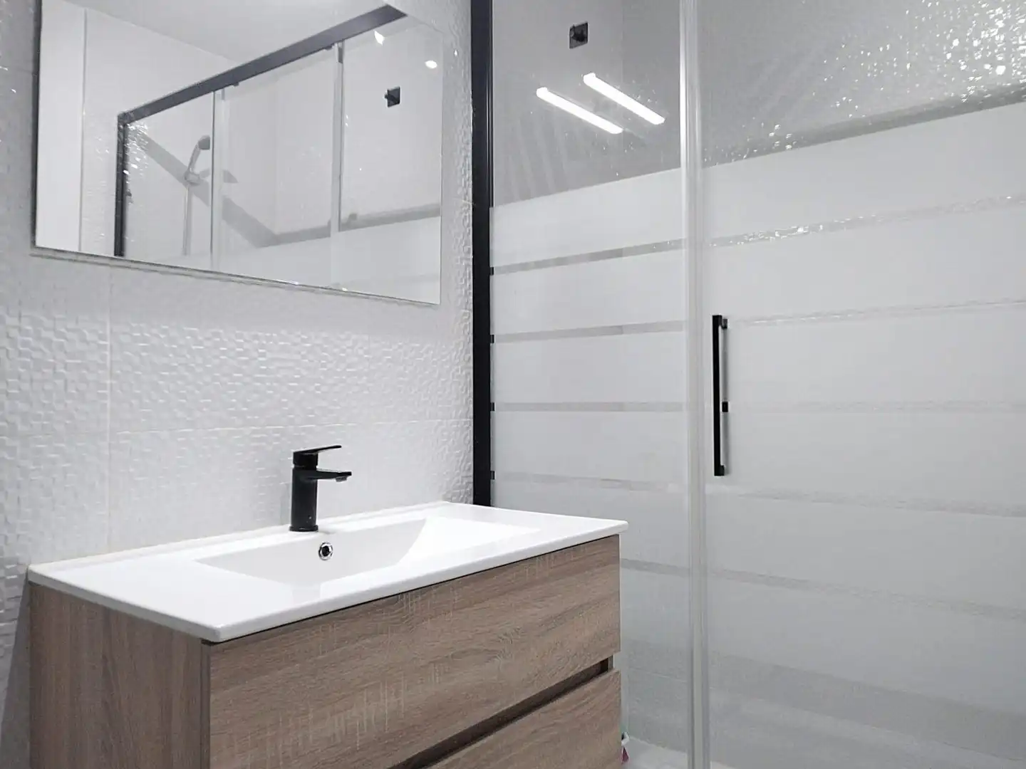 Bathroom of Flat for sale in Arganda del Rey  with Air Conditioner, Heating and Terrace