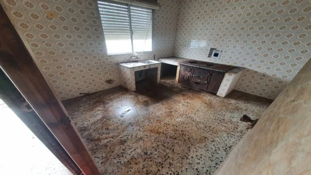 Kitchen of Houses for sale in Santa Comba