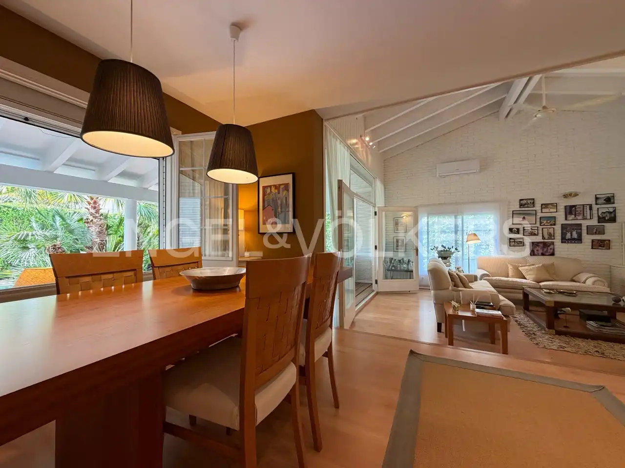 Sala de estar de Casa o chalet en venta en Cambrils con Aire acondicionado, Calefacción y Jardín privado