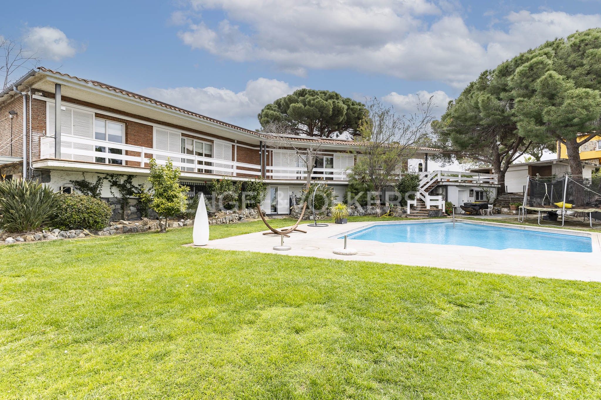 Casa o xalet en venda a Urbanitzacions
