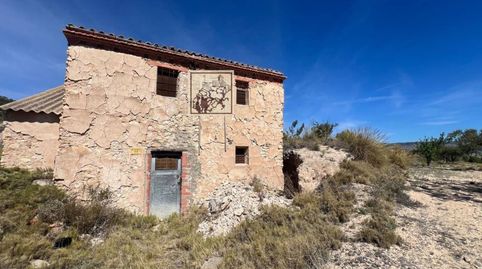 Foto 2 de Finca rústica en venta en Castalla, Alicante