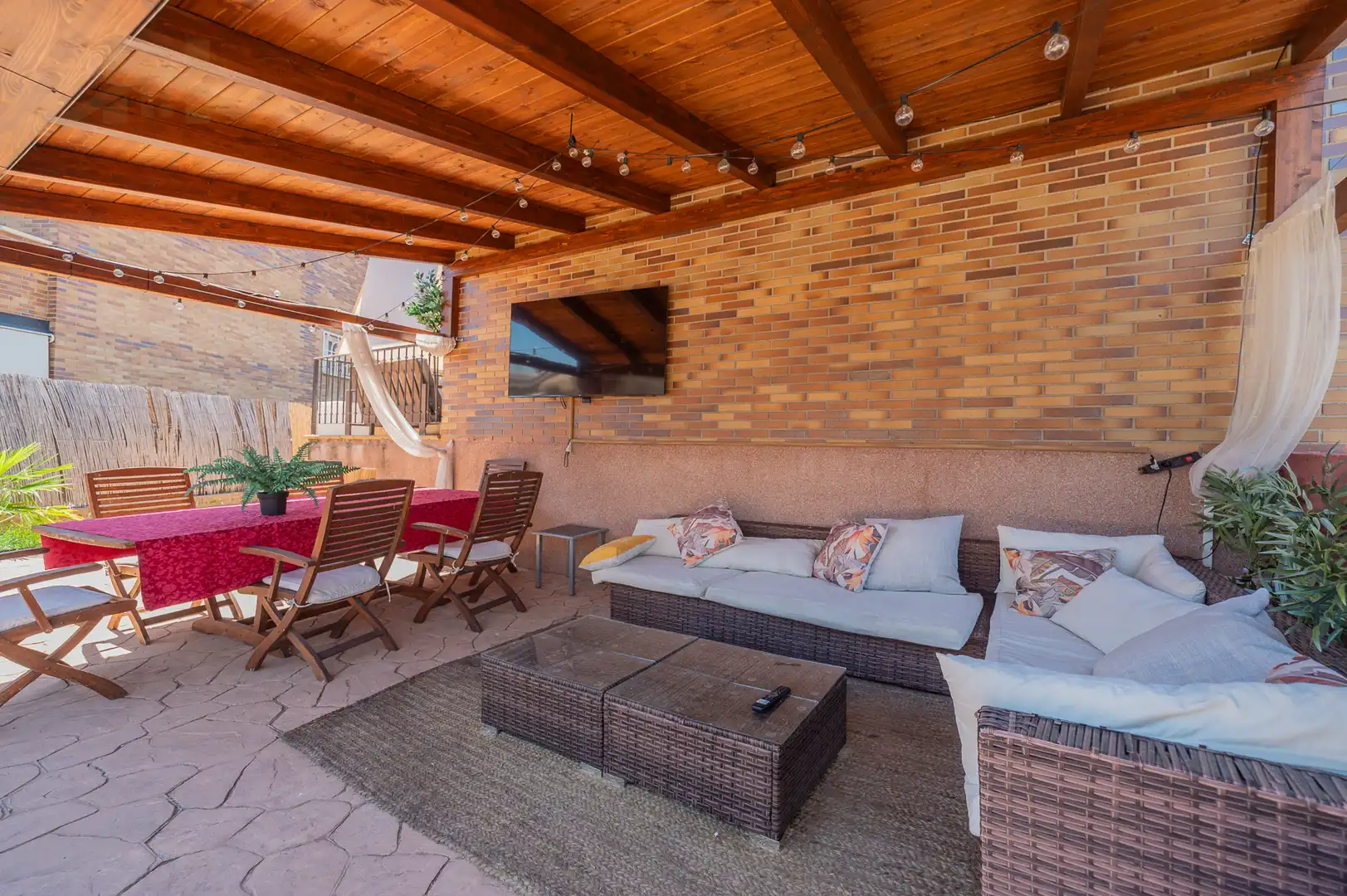 Terrace of Detached homes for sale in Arroyomolinos (Madrid)  with Heating, Private garden and Terrace