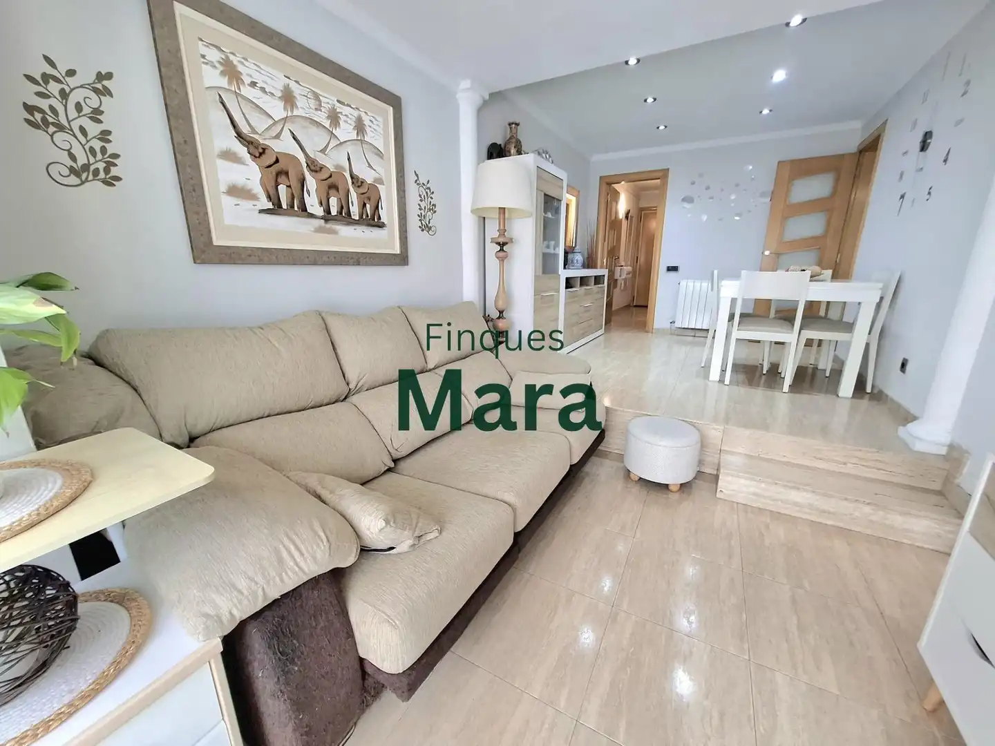 Living room of Flat for sale in Sant Boi de Llobregat  with Air Conditioner, Heating and Community pool