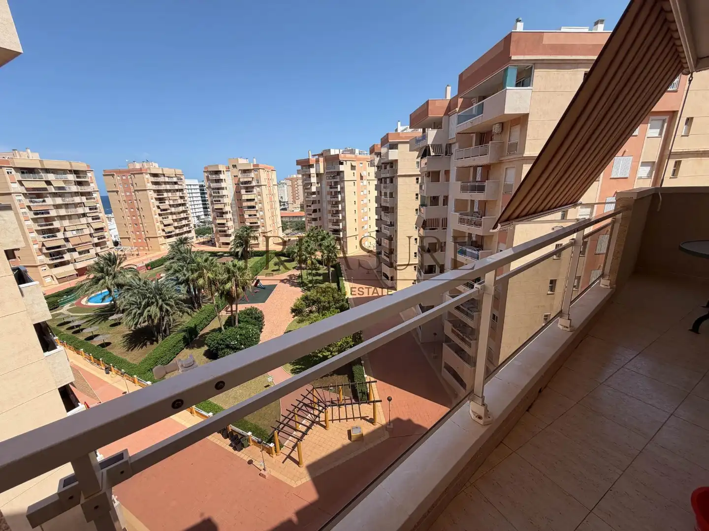 Apartament amb piscina en venda a Calle Plaza Poligono I-Manga