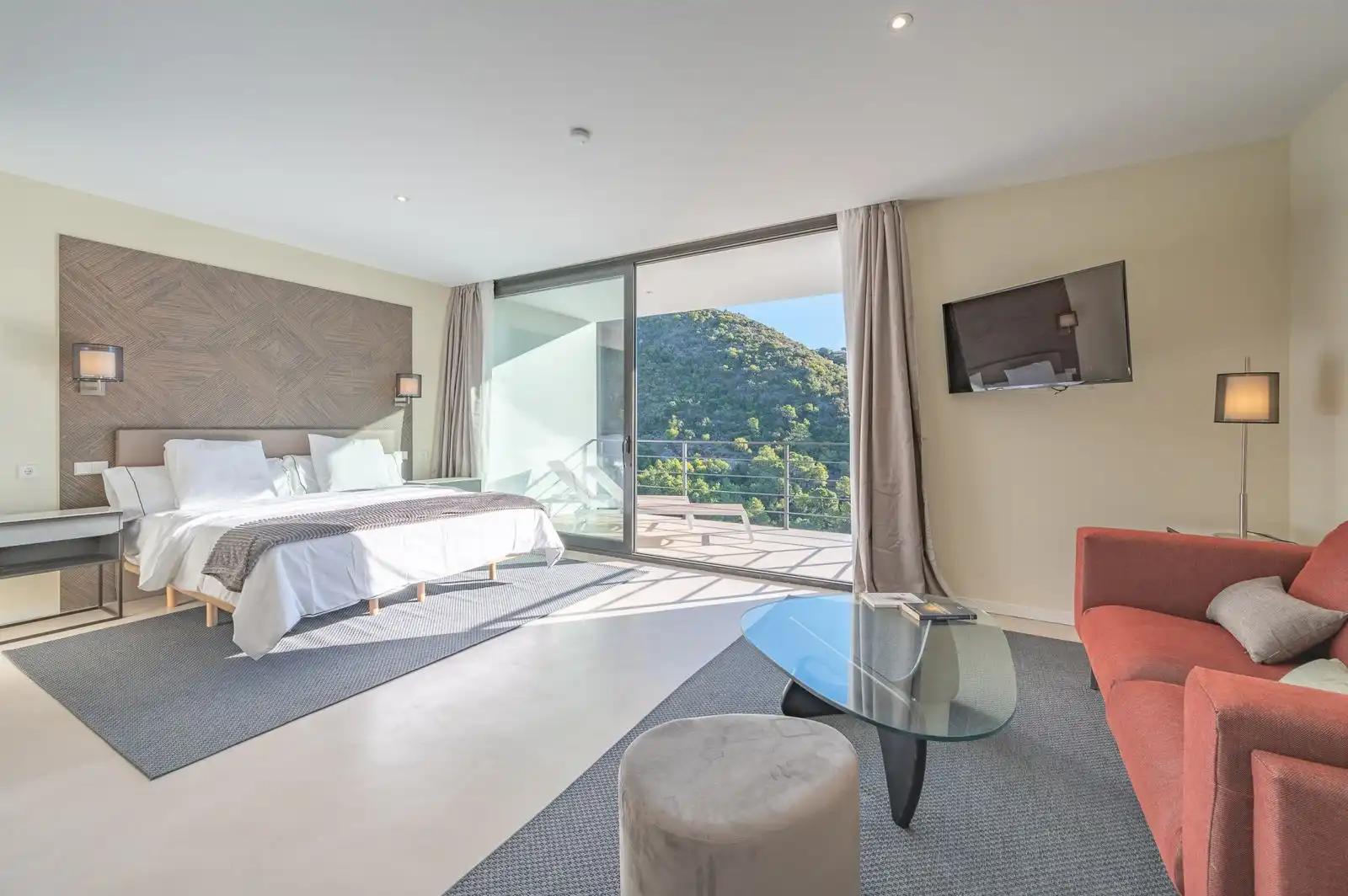 Bedroom of Houses for sale in Málaga  with Air Conditioner, Terrace and Swimming Pool