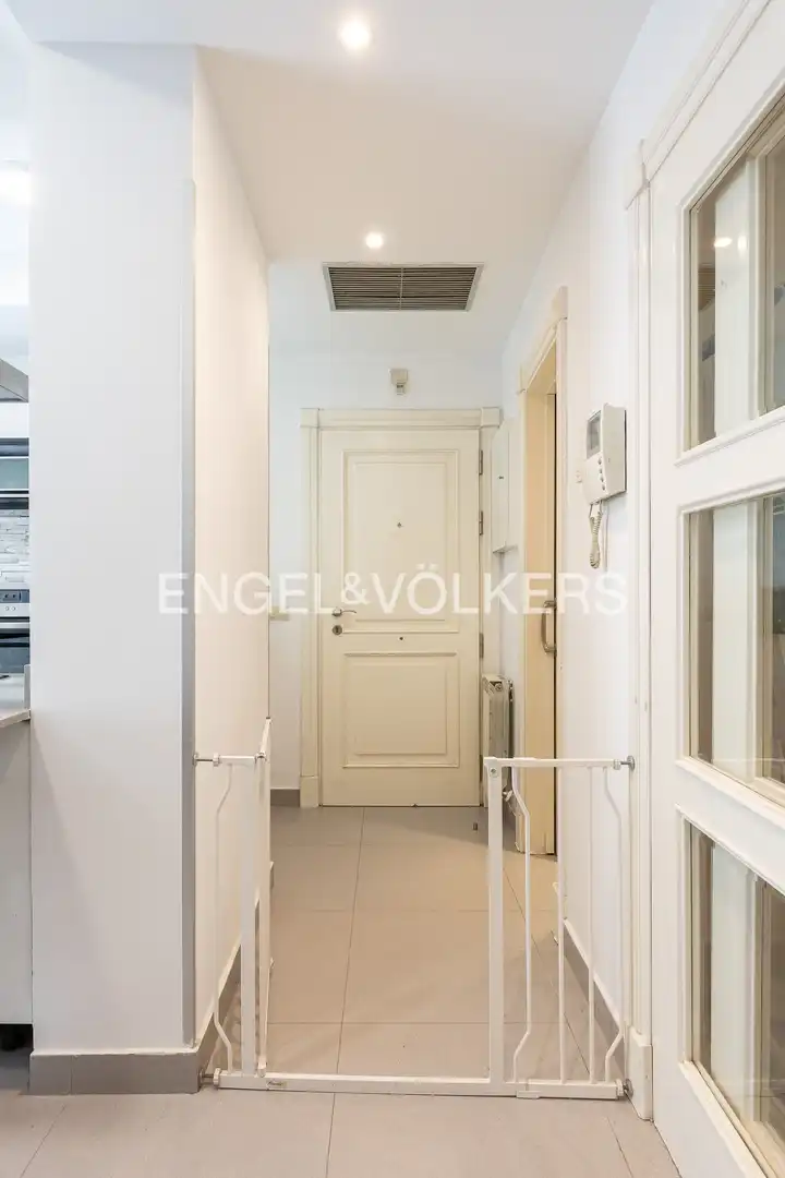 Flat for rent in Madrid  with Air Conditioner, Heating and Parquet flooring