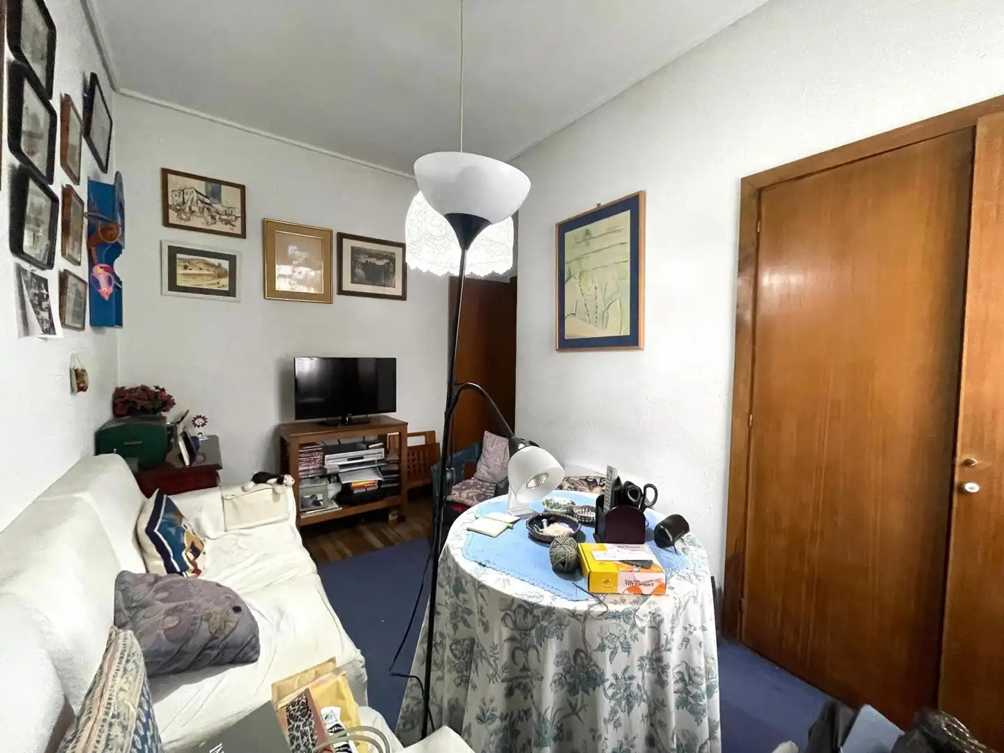 Sala d'estar de Pis en venda en Bilbao  amb Calefacció i Traster