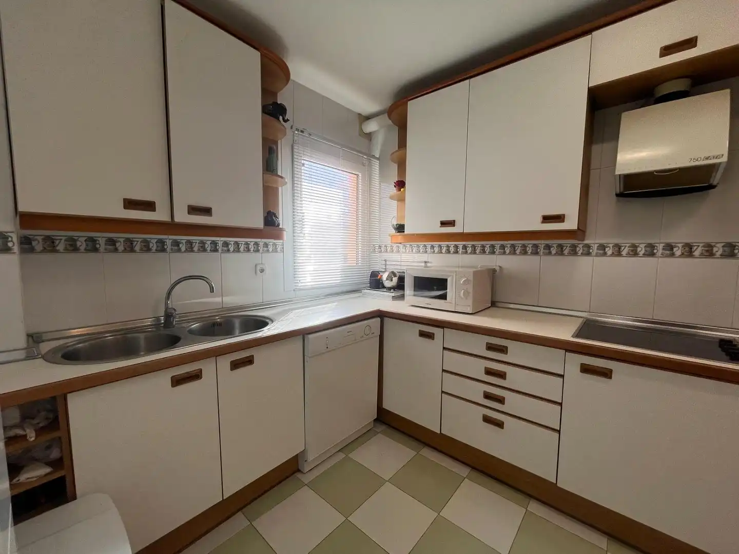 Piso en venta en CARLOS MACKINTOSCH, Playa Bajadilla - Puertos