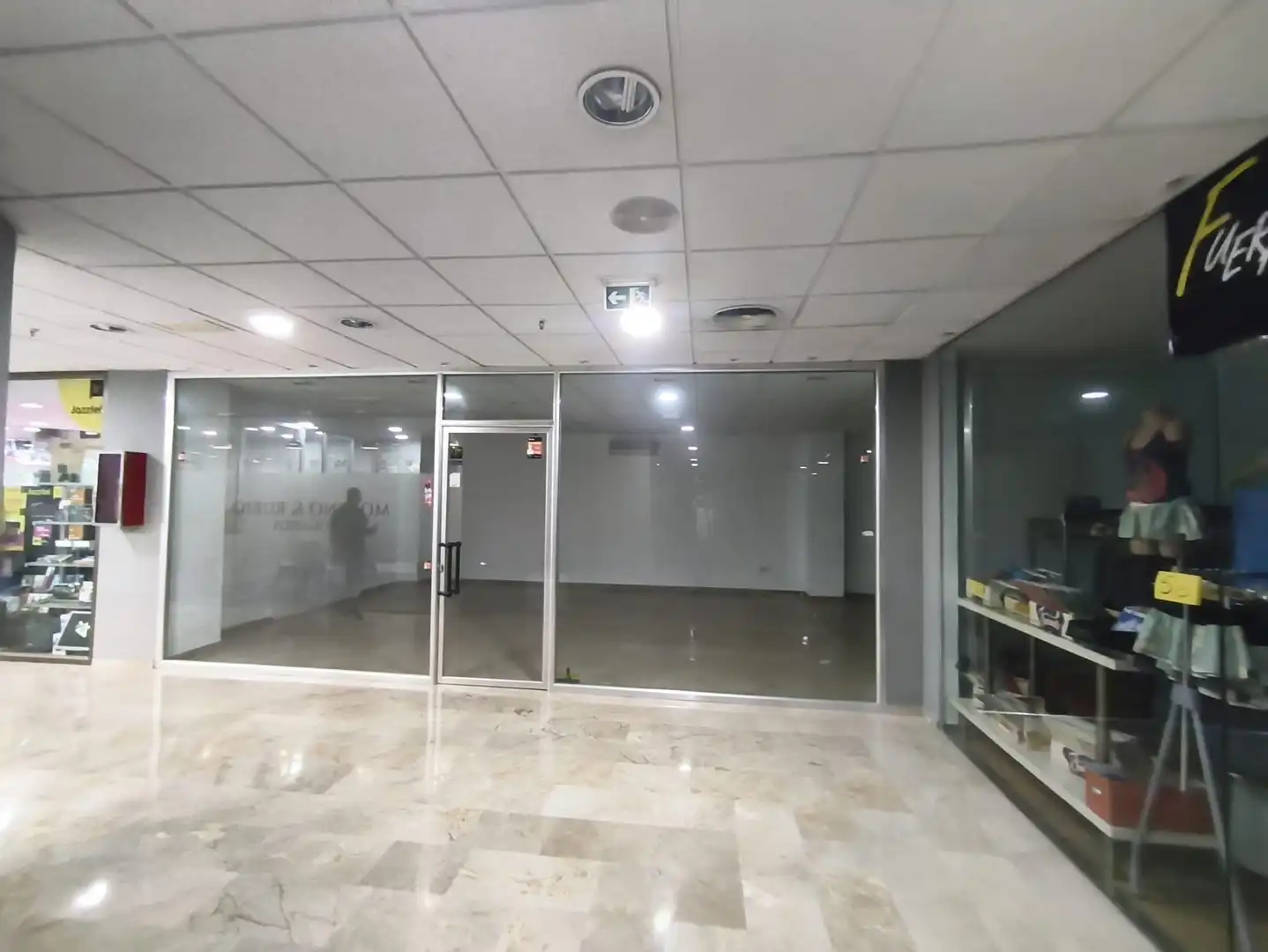 Local en venta en Baza