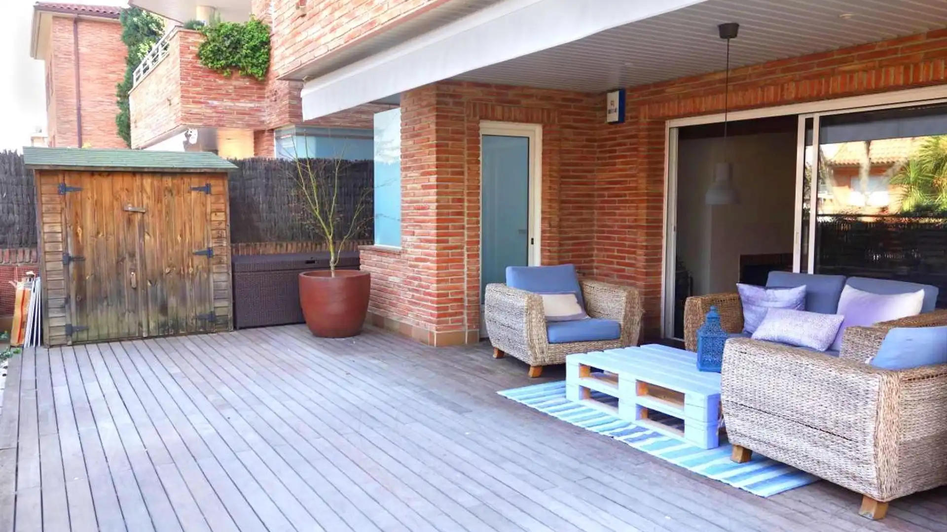 Terraza de Planta baja en venta en Sant Cugat del Vallès con Aire acondicionado, Calefacción y Jardín privado