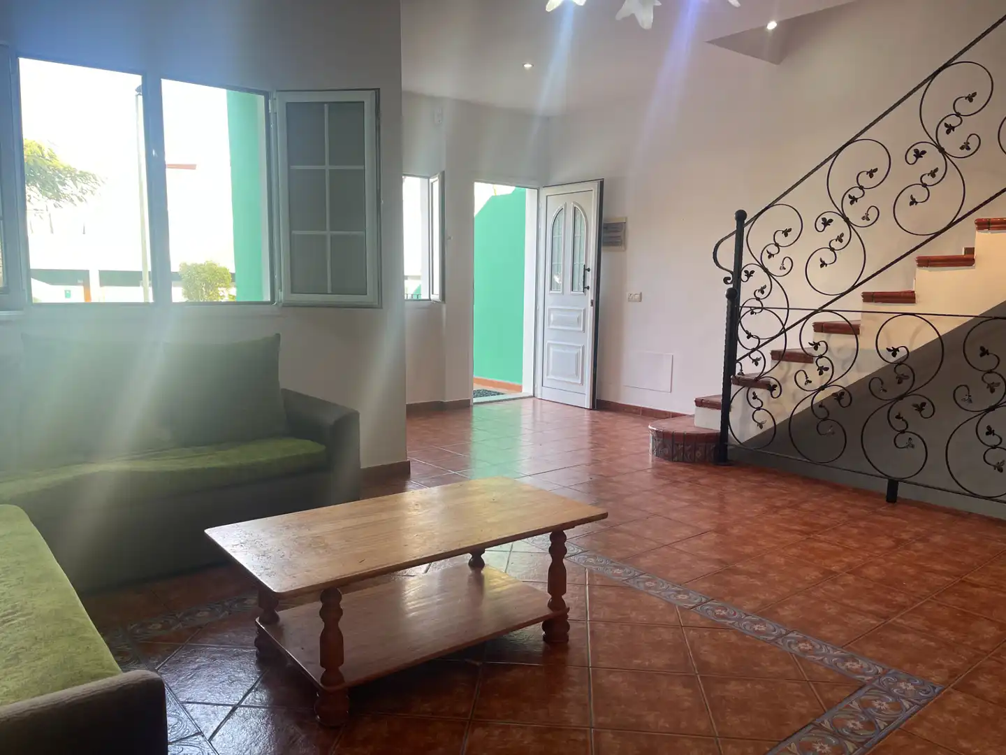Sala de estar de Casa o chalet en venta en Agüimes con Terraza, Trastero y Balcón
