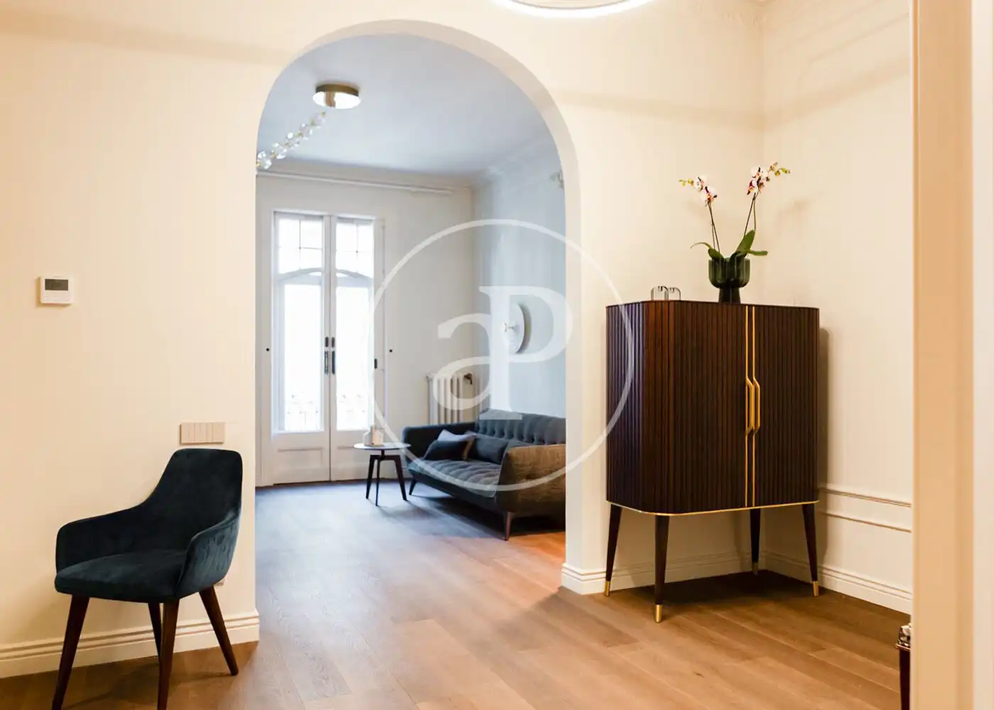 Piso con ascensor en venta en Carrer de Casp, imagen 3