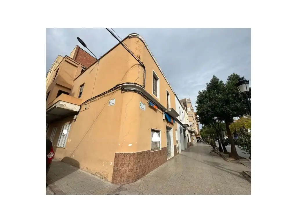 Maison à vendre à Avenida Glorieta La 38