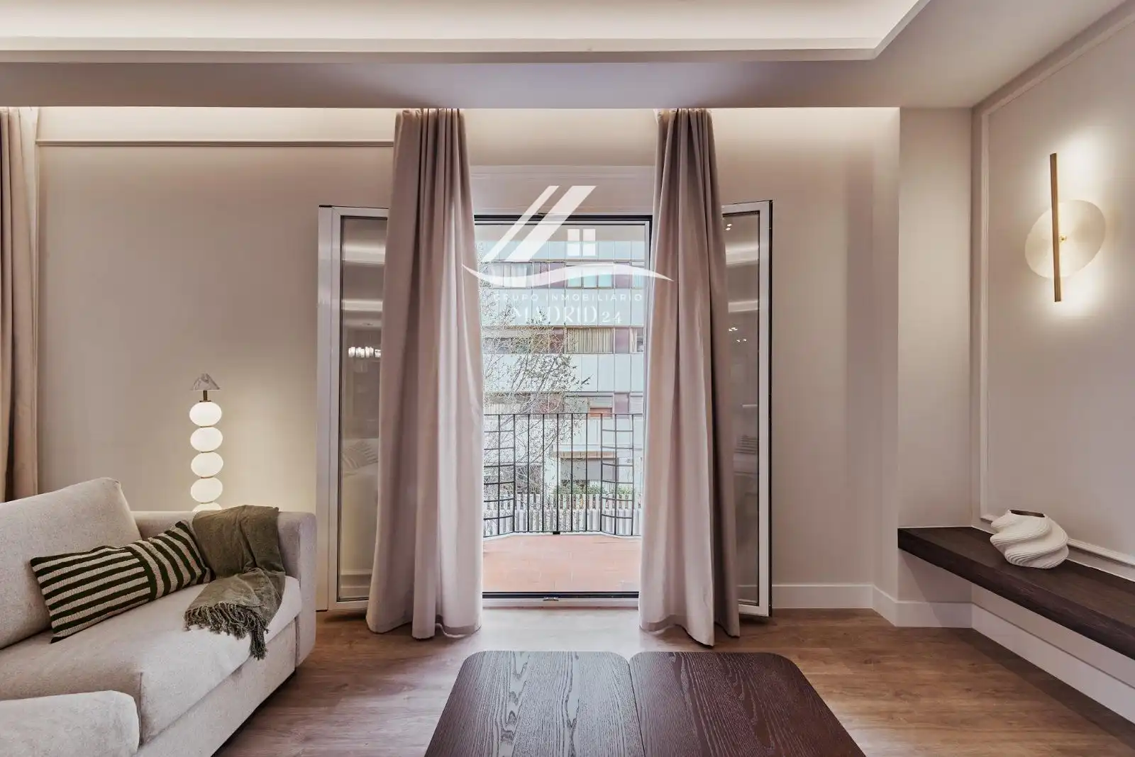 Piso con ascensor en venta en Calle de Núñez de Balboa, imagen 2