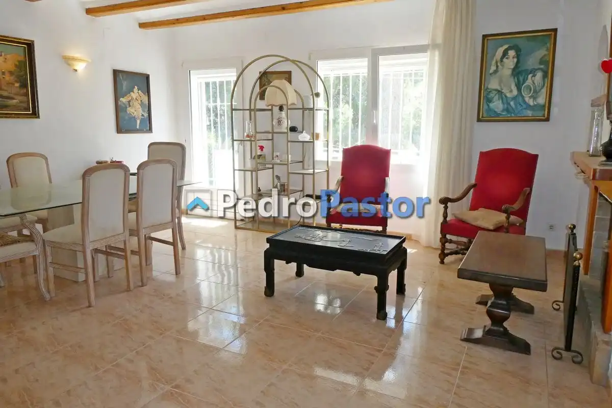 Sala de estar de Casa o chalet en venta en Dénia con Aire acondicionado, Calefacción y Jardín privado