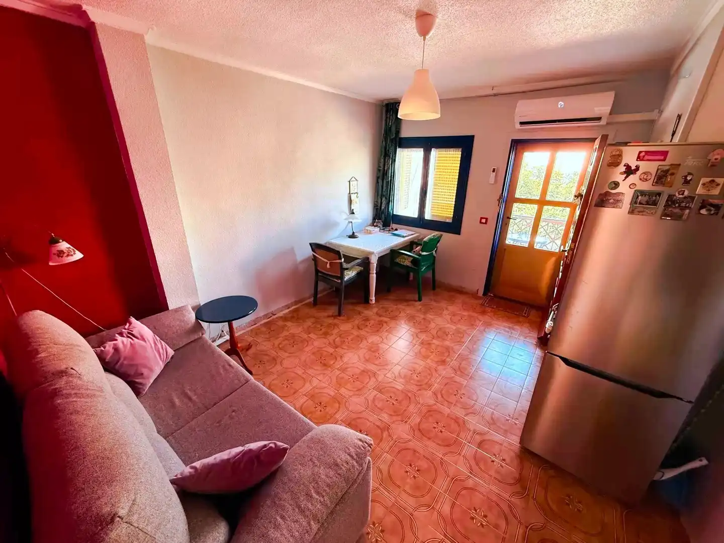 Sala d'estar de Pis en venda en Los Alcázares amb Moblat i Balcó