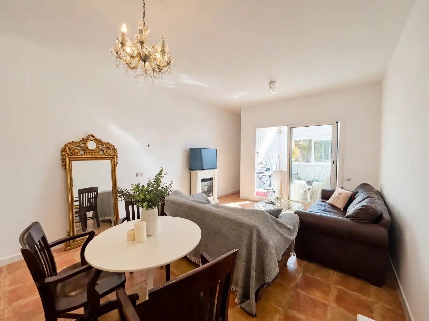 Living room of Houses for sale in Sabadell  with Air Conditioner, Terrace and Balcony