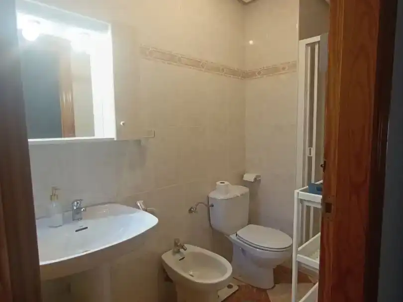 Baño de Piso para compartir en Pedanías Norte