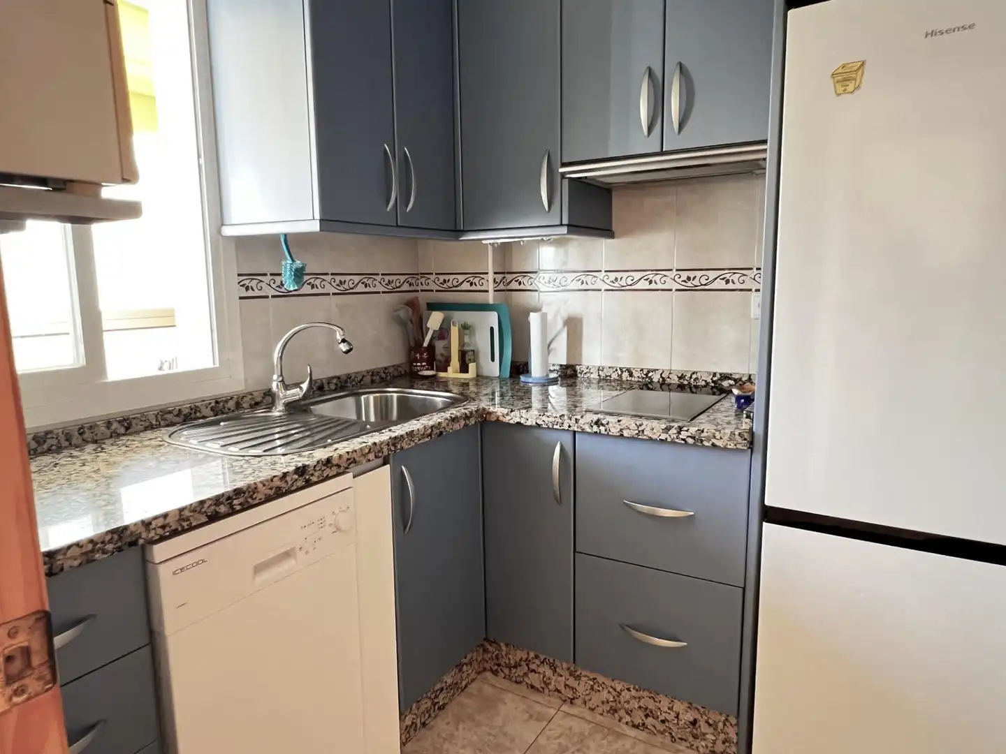 Apartment with pool to rent in Las Gaviotas  - Carvajal, imagen 18