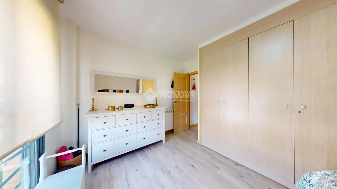 Habitación de Piso en venta en Azuqueca de Henares con Aire acondicionado, Calefacción y Parquet