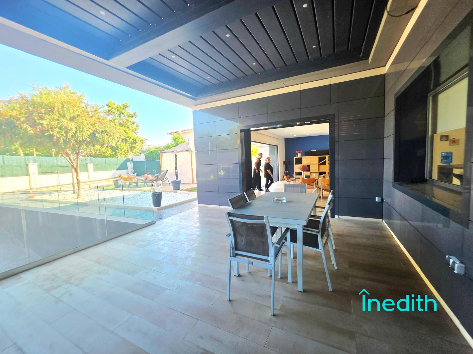 Terrace of House or chalet for sale in Cubelles  with Air Conditioner, Heating and Private garden
