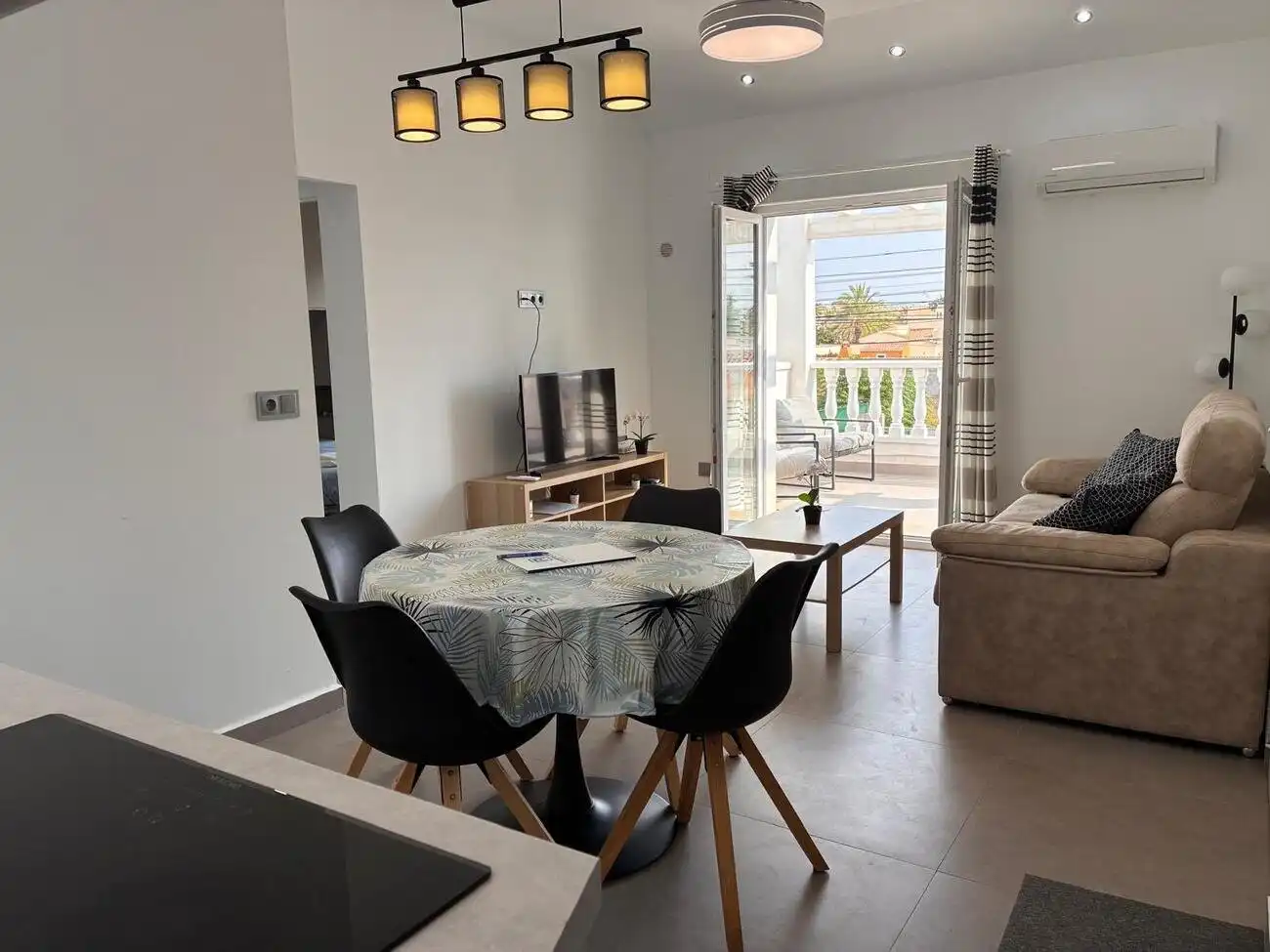 Dining room of Apartments for sale in Orihuela Costa