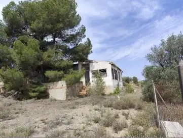 Grundstücke zum Verkauf in El Pinós / Pinoso