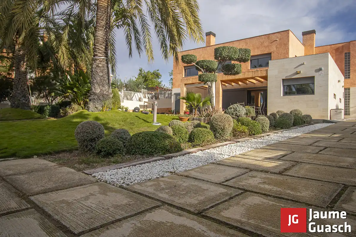 Jardí de Casa o xalet en venda en Altafulla amb Aire condicionat, Calefacció i Jardí privat