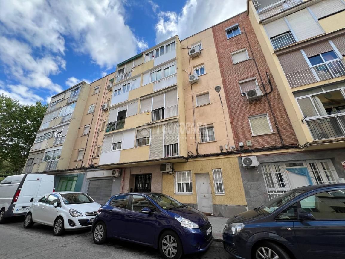 Piso en venta en Simancas, San Blas