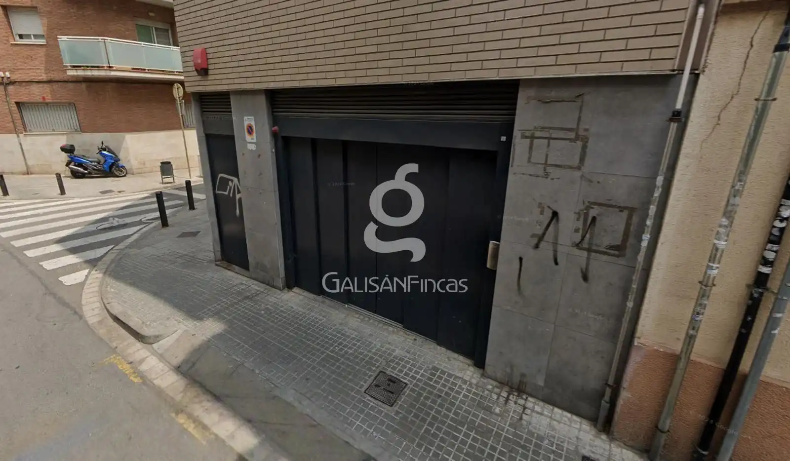 Exterior view of Garage for sale in Cornellà de Llobregat