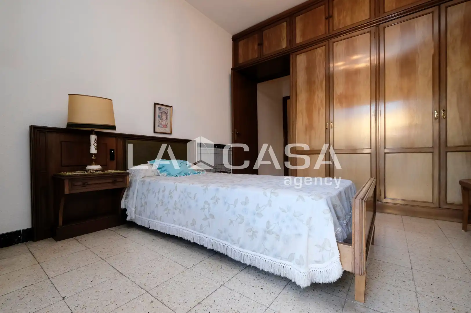 Piso en venta en Barcelona con Calefacción y Balcón