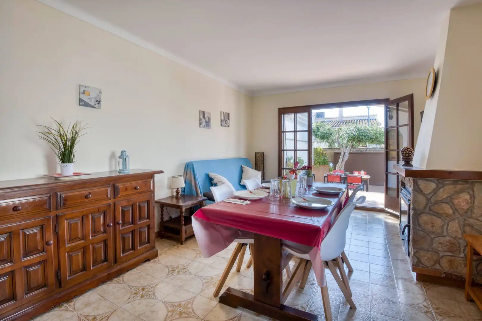 Comedor de Casa o chalet en venta en L'Escala con Aire acondicionado, Calefacción y Jardín privado