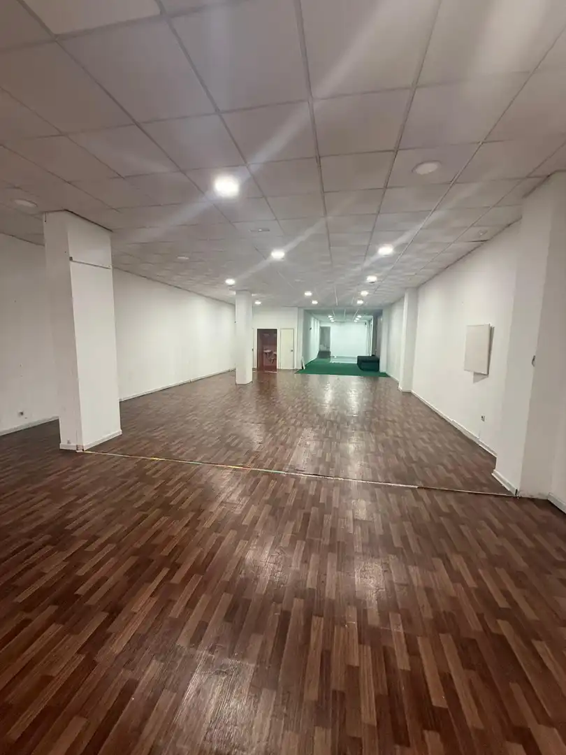 Business premises to rent in Boiro, imagen 3