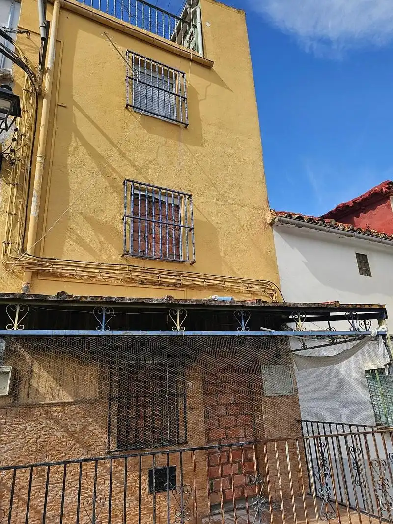Exterior view of Houses for sale in Los Villares